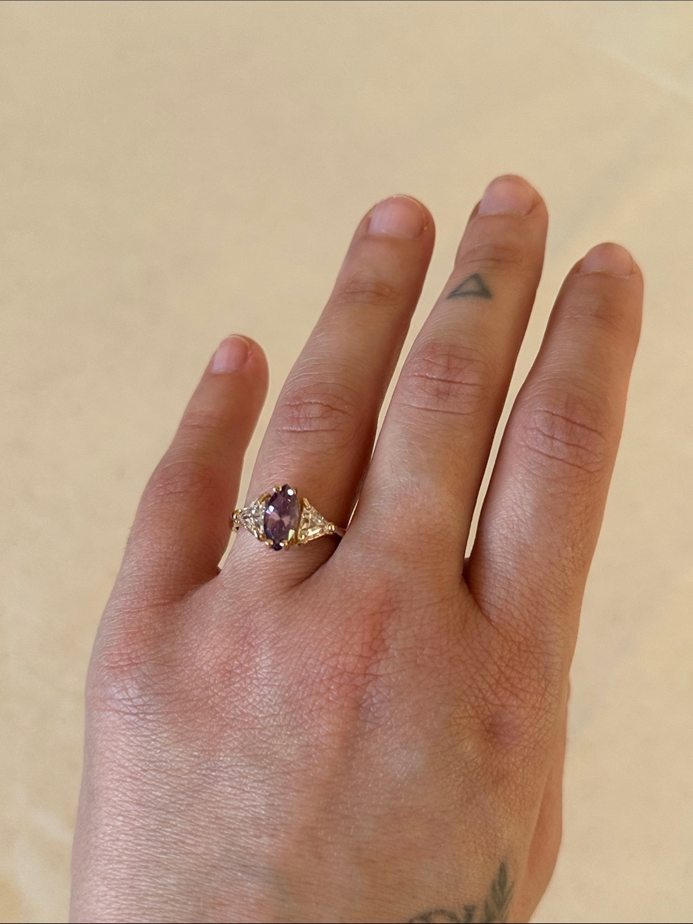 Gold Ring with Purple Amethyst Stone and Side Accents - Picture 5 of 6